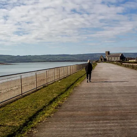 Prázdninový dům Two Bedroom Townhouse In The Heart Of