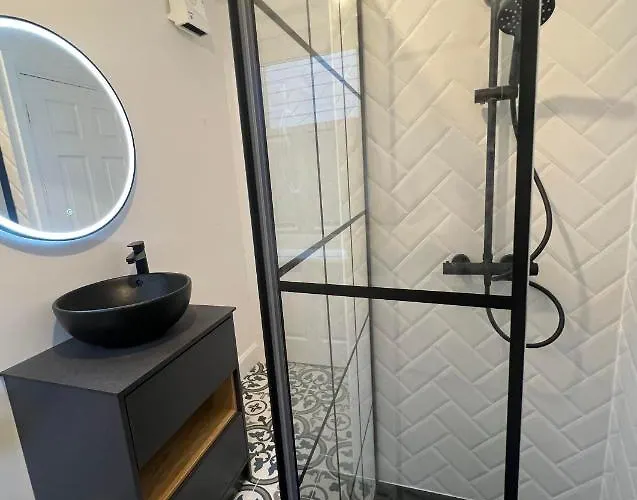 Two Bedroom Townhouse In The Heart Of Дом отдыха