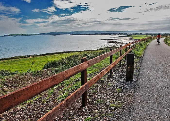 Two Bedroom Townhouse In The Heart Of 던가반